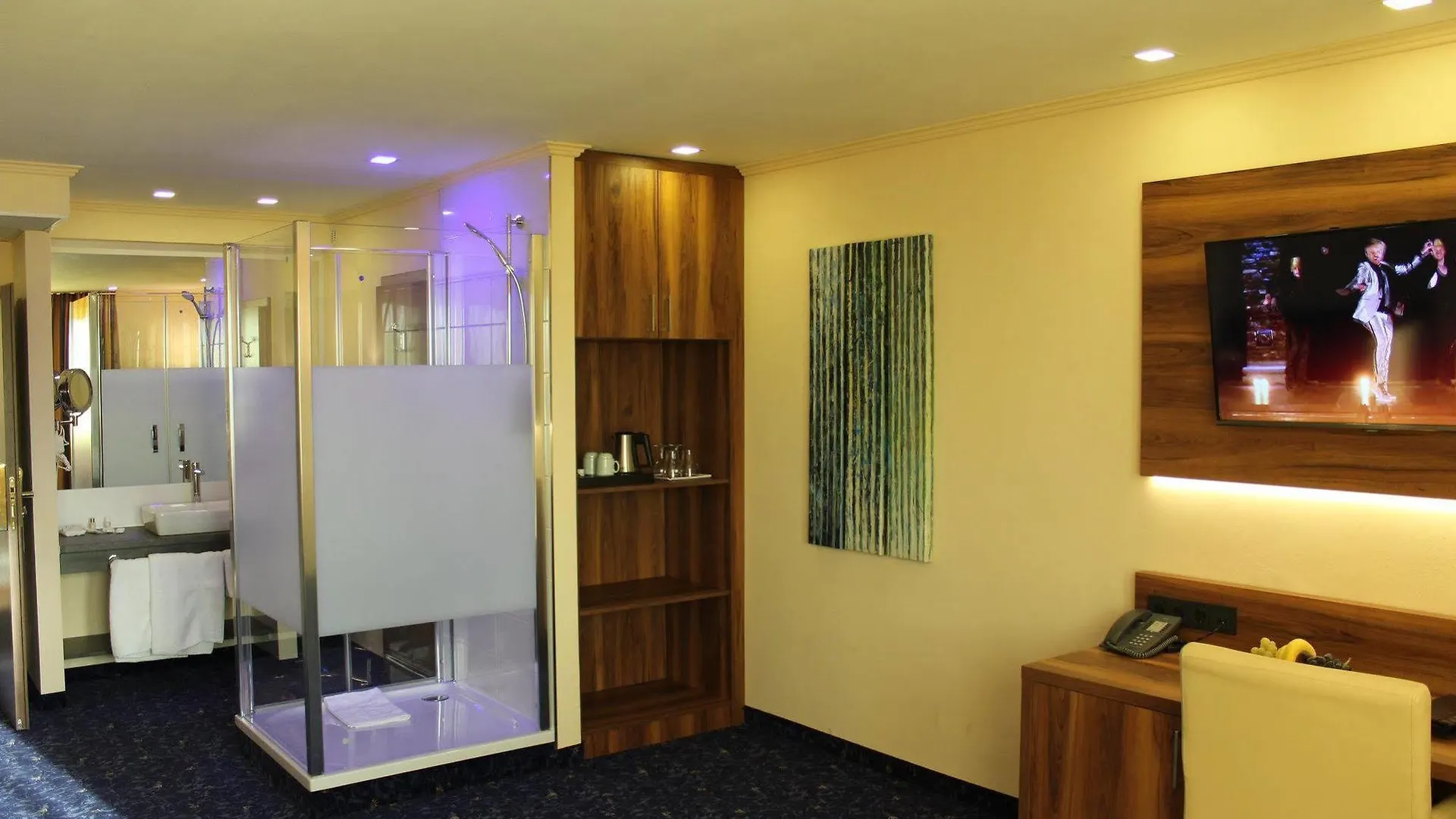 Grand Hotel Empire Frankfurt am Main 4*,  Germany